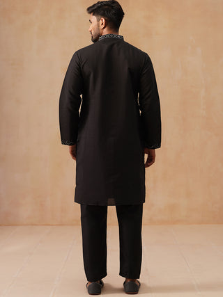 Ethnic Kurta Pyjama Set in Luxurious Silk Blend
