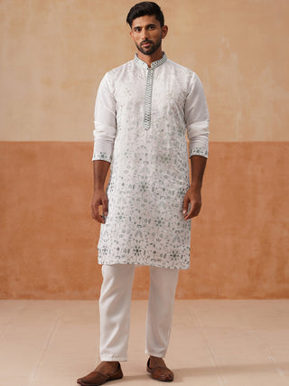 Men’s Silk Blend Embroidered Kurta Pyjama Set
