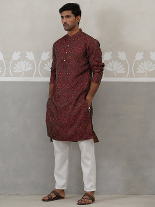 Silk Blend Designer Kurta Pyjama for Men
