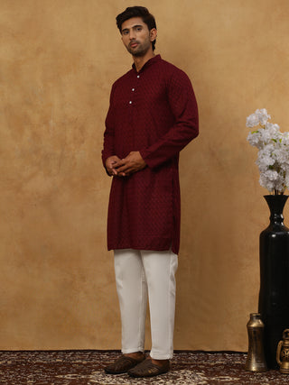 Men’s Ethnic Chikankari Kurta Pyjama