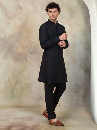 Jompers Men's Solid Cotton Kurtas