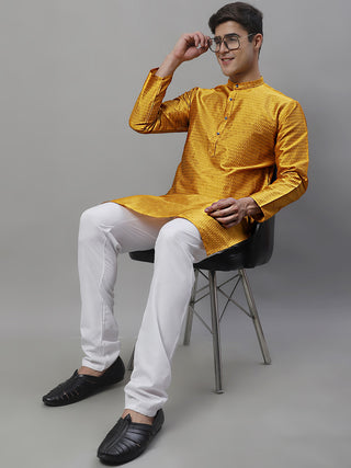 Jompers Men Yellow & White Woven Design Kurta with Pyjamas
