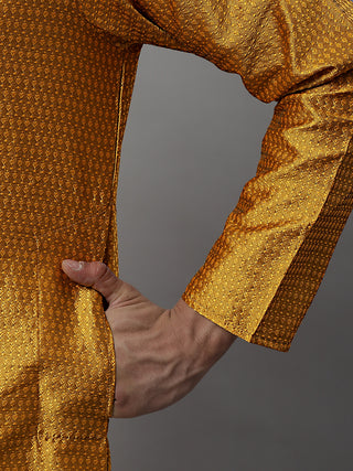 Jompers Men Yellow & White Woven Design Kurta Only