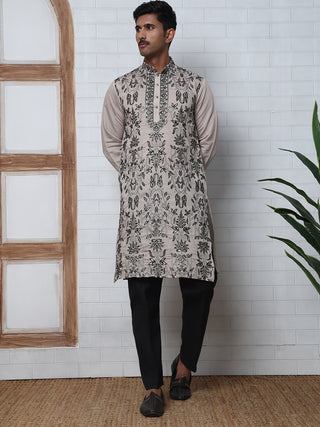 Embroidered & Sequins Kurta Set For Men