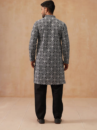 Classic Geometric Embroidered Kurta Pyjama