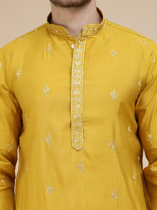Embroidered & Sequin Kurta With Dupatta
