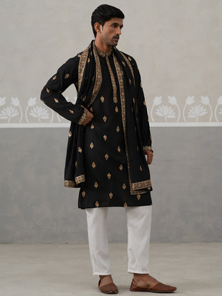 Silk Blend Embroidered Kurta Pyjama Set
