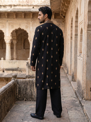 Silk Blend Embroidered Kurta Pyjama Set
