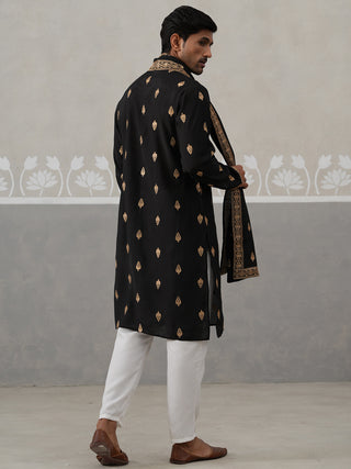 Silk Blend Embroidered Kurta Pyjama Set