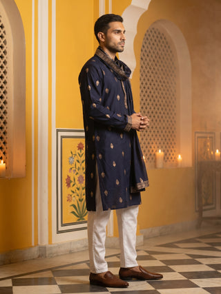 Silk Blend Embroidered Kurta Pyjama With Dupatta