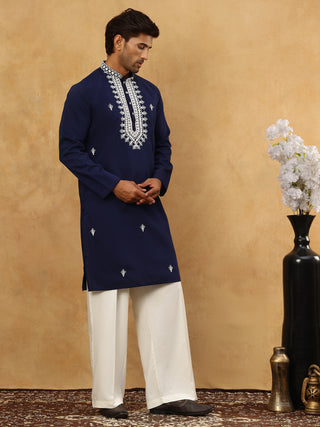 Silk Blend Embroidered Ethnic Kurta Pyjama Set