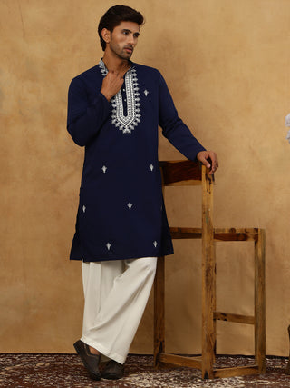 Silk Blend Embroidered Ethnic Kurta Pyjama Set