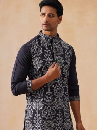 Embroidered Straight Kurta Pyjama Set For Men