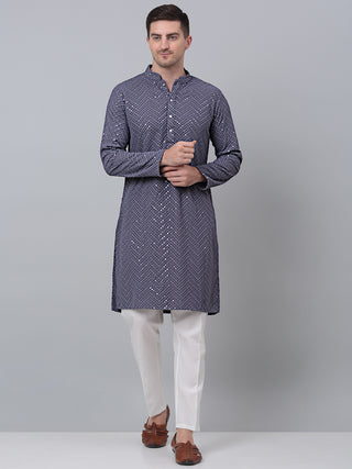 Men Grey Embroidered Sequinned Kurta with Pyjama