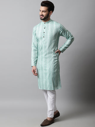 Men Sky Blue Geomatric Printed Kurta with Churidar