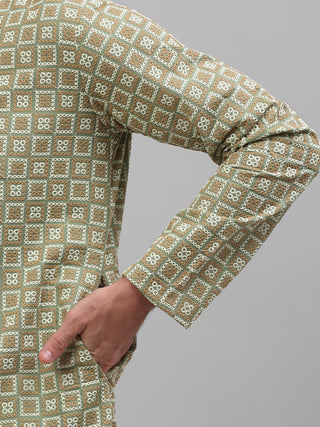 Men's Green Embroidered Kurta with Pyjama.