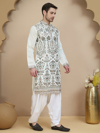 Floral Embroidered Straight Kurta With Salwar