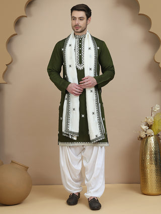 Embroidered Silk Blend Kurta Salwar and Dupatta Set for Men