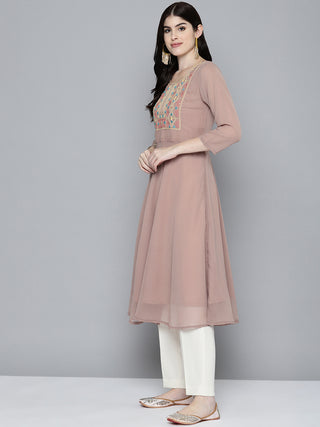 Embroidered yok flaired gorgette kurta from Jompers