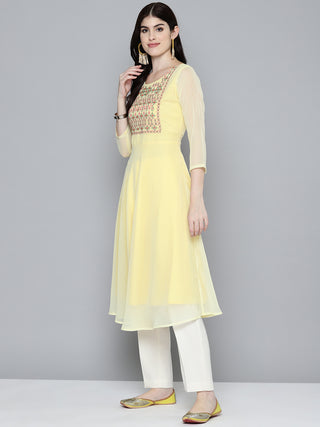 Embroidered yok flaired gorgette kurta from Jompers