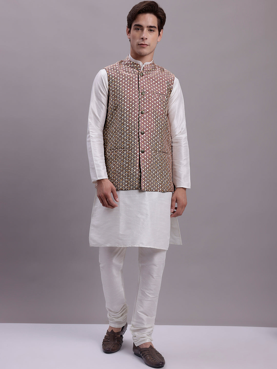 Men's Peach Woven Design Nehru Jacket With Solid Kurta Pyjama.