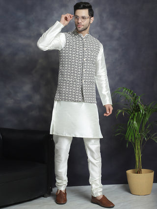 Men's embroidered and sequins Nehru Jacket