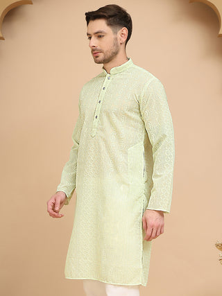 Men's Embroidered Kurtas.