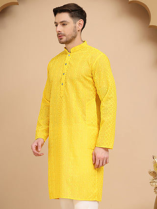 Men's Embroidered Kurtas