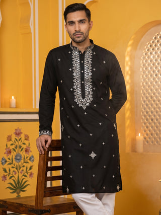 Men's Embroidered & Mirror Work Kurta.