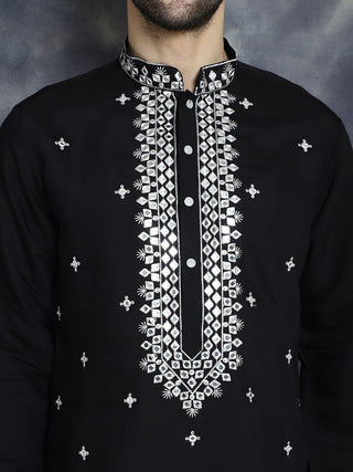 Men's Embroidered Kurtas