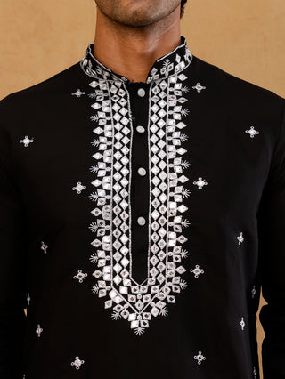 Men's Silk Embroidered Kurta