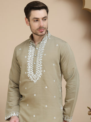 Men's Embroidered Kurtas