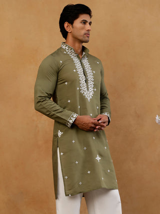 Men's Silk Embroidered Kurta