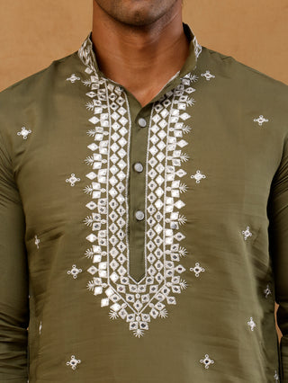 Men's Silk Embroidered Kurta