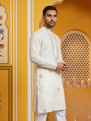 Men's Embroidered & Mirror Work Kurta.
