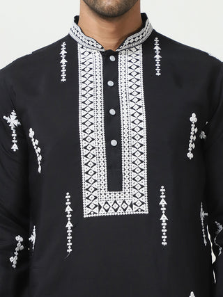 Collar Chikankari Embroidered Kurtas