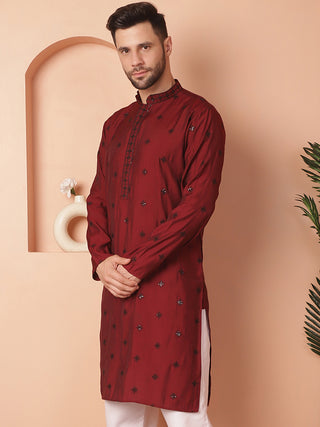 Men's Collar Chikankari Embroidered Kurtas