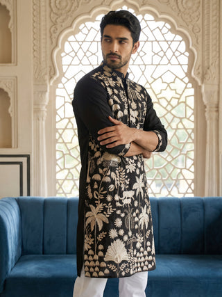 Embroidered Straight Kurta