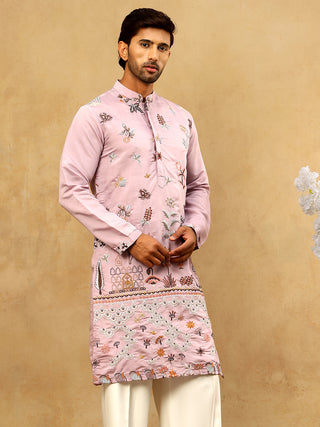 Silk Blend Floral Embroidered Kurta