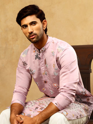 Silk Blend Floral Embroidered Kurta