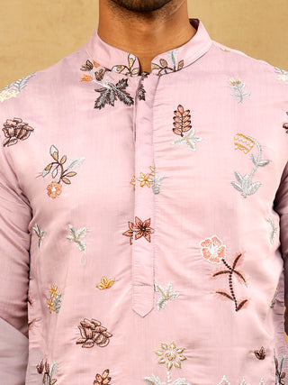 Silk Blend Floral Embroidered Kurta