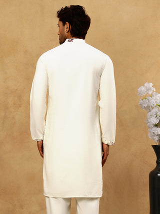 Silk Blend Floral Embroidered Kurta