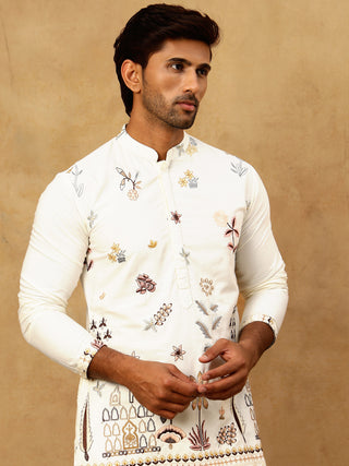 Silk Blend Floral Embroidered Kurta