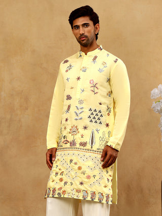 Silk Blend Floral Embroidered Kurta