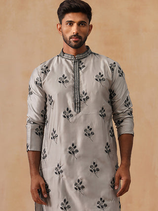 Chikankari Embroidered Kurta For Men