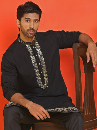 Embroidered Chikankari Kurtas For Men