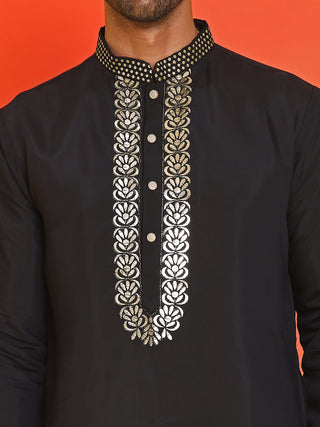 Embroidered Chikankari Kurtas For Men