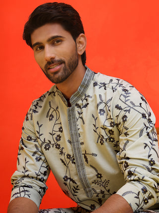 Chikankari Embroidered Kurtas For Men