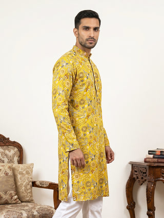 Silk Blend Floral Embroidered Kurta