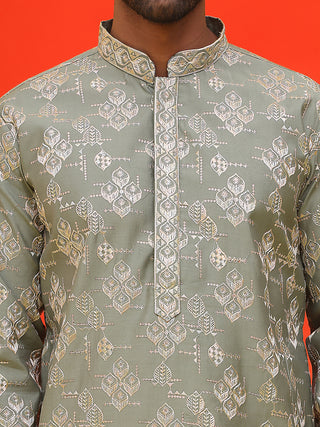 Men's Embroidered Kurtas